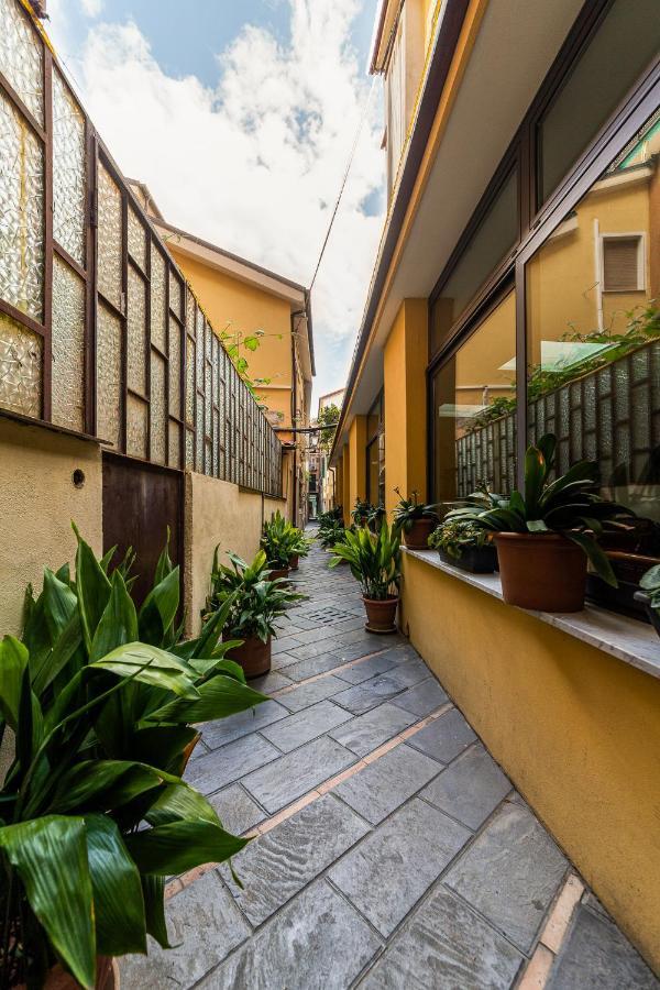Hotel Lina